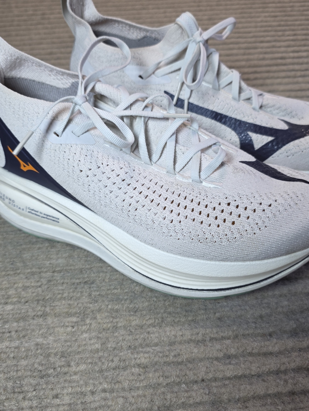 US Men's Size 10 - Mizuno Neo Vista 2 Men's Running Shoes White/Blue